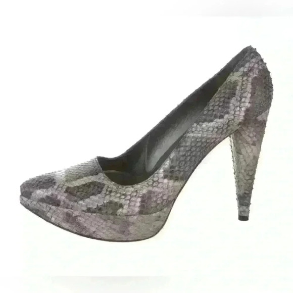 Stuart Weitzman Snakeskin Print Heels Purple Round Toe Platform Size‎ 8.5 - Picture 1 of 5